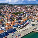 Prázdninový dům Stunning In Vodice