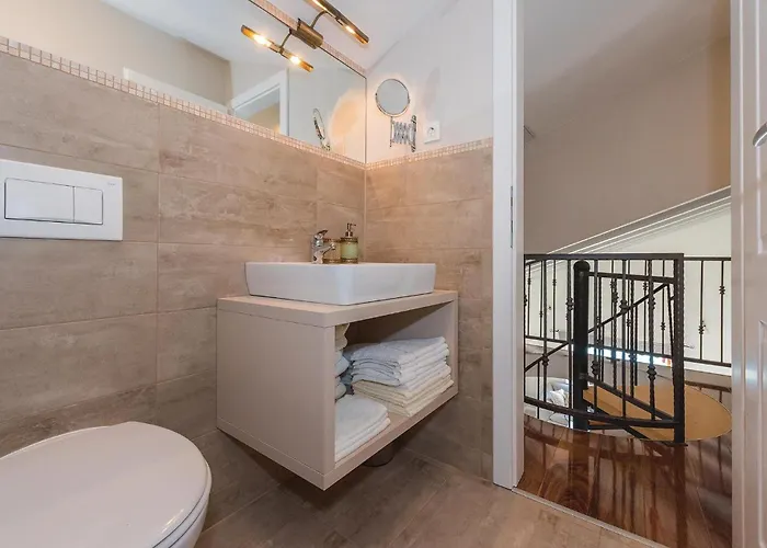 Holiday home 4 Bedroom In