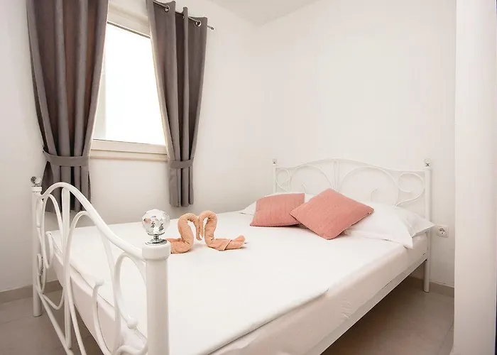 Holiday home 4 Bedroom In