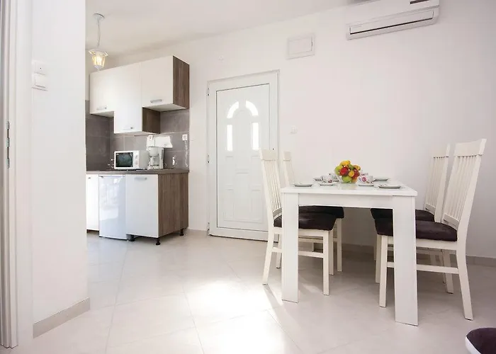 4 Bedroom In Holiday home Vodice