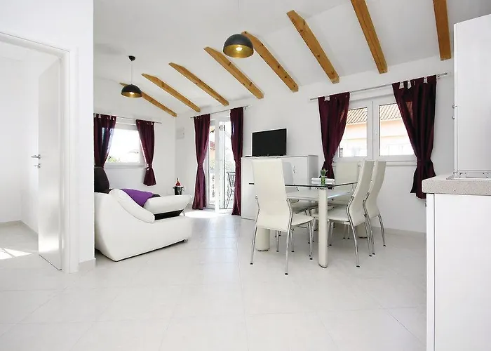 Holiday home 4 Bedroom In Vodice